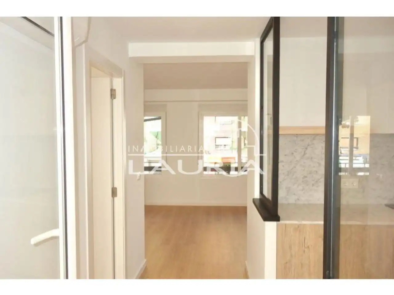 Habitación de Piso de alquiler en Valencia con Aire acondicionado y Terraza