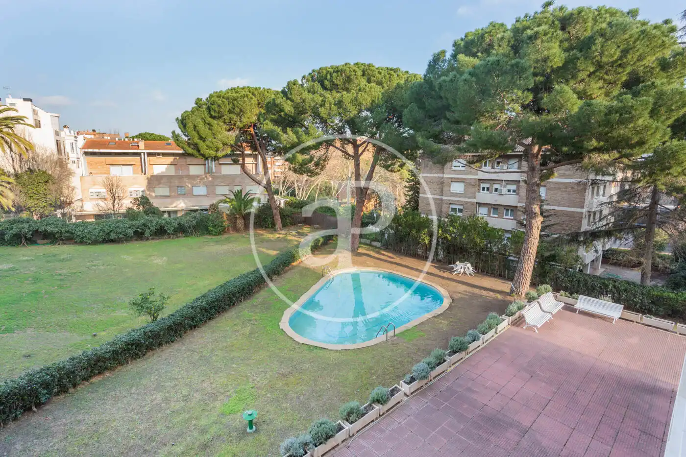 Swimming pool of Flat for rent in Barcelona  with Air Conditioner, Heating and Private garden