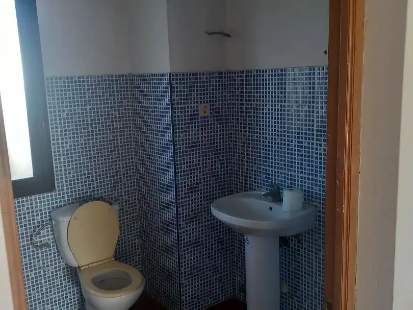 Bany de Local de lloguer en Utrera