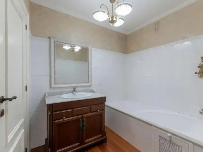 Badezimmer von Maisonette zum Verkauf in Bilbao 