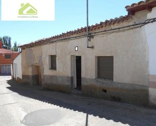 Exterior view of House or chalet for sale in Morales del Vino