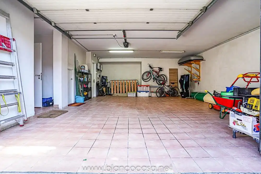 Houses for sale in Carballo  with Heating, Private garden and Storage room