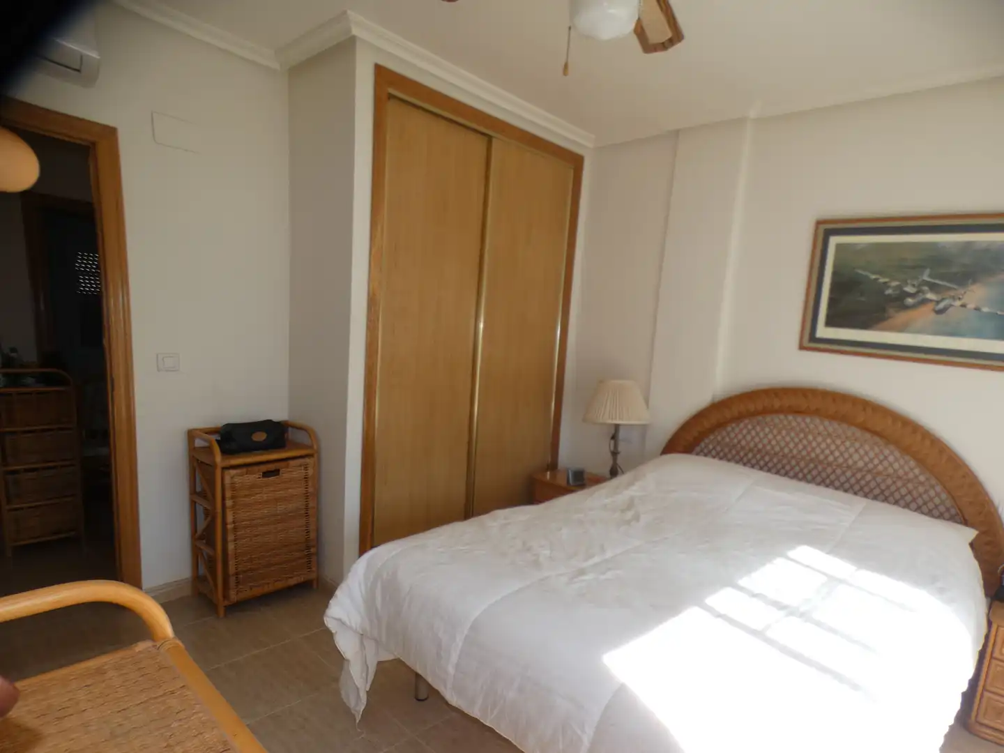 Habitación de Casa adosada en venta en San Pedro del Pinatar con Aire acondicionado, Jardín privado y Amueblado