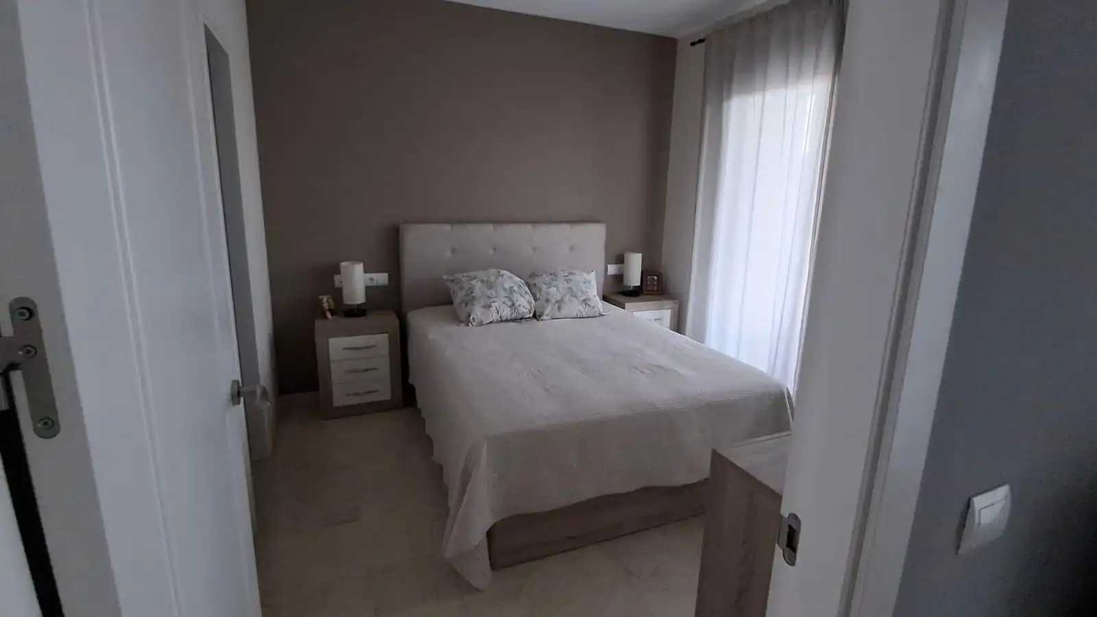 Dormitori de Apartament de lloguer en Mijas amb Aire condicionat, Calefacció i Terrassa