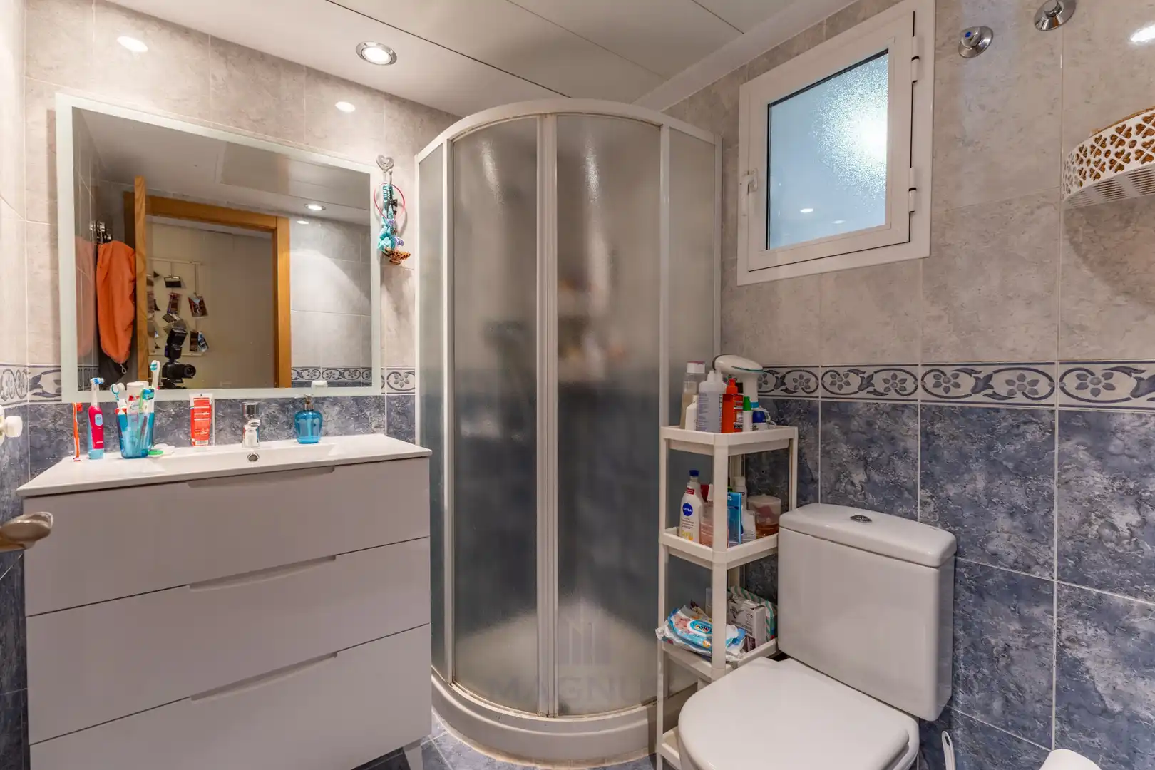 Baño de Apartamento en venta en Torre en Conill - Cumbres de San Antonio 