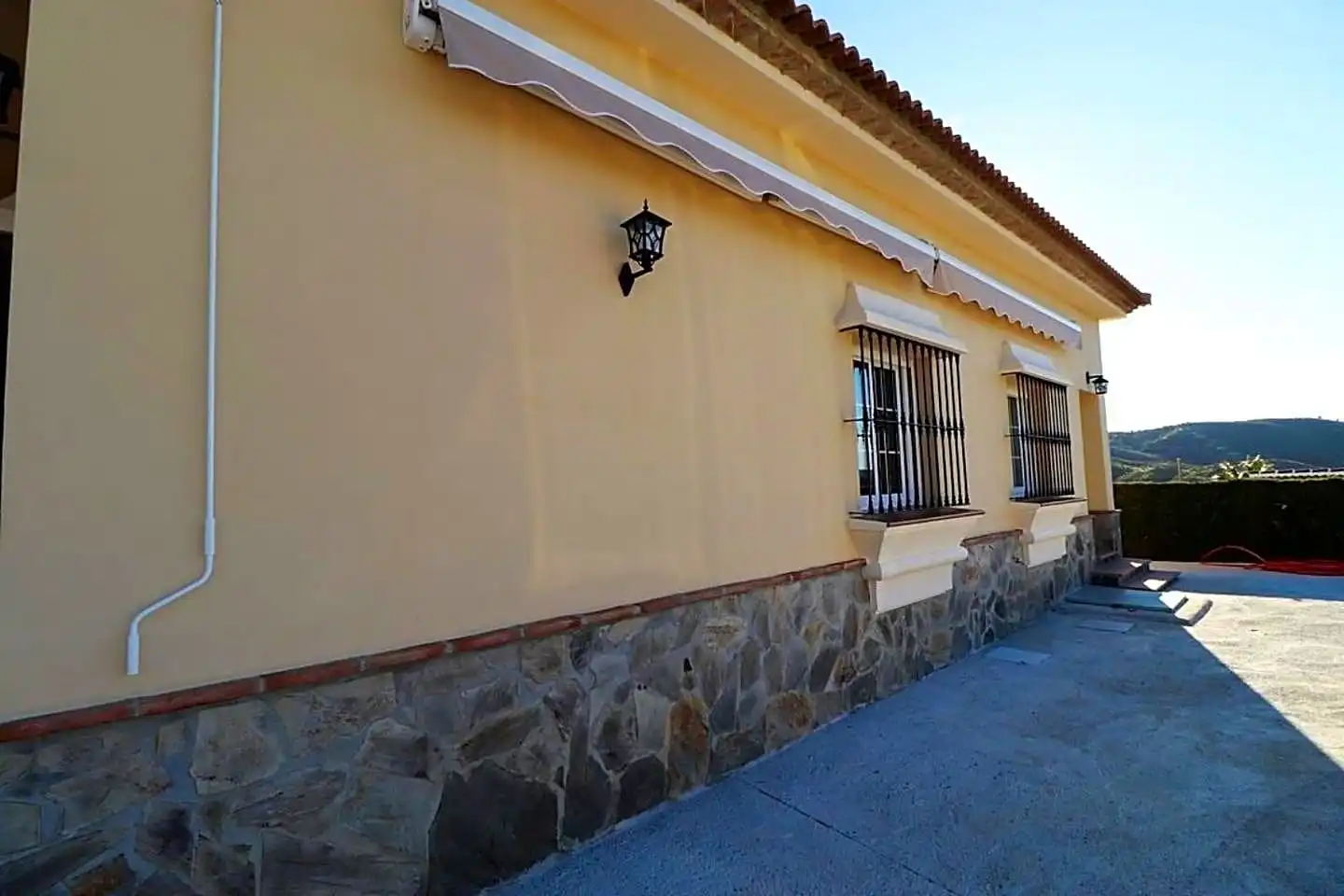 Vista exterior de Casa o chalet de alquiler en Mijas con Aire acondicionado, Jardín privado y Terraza