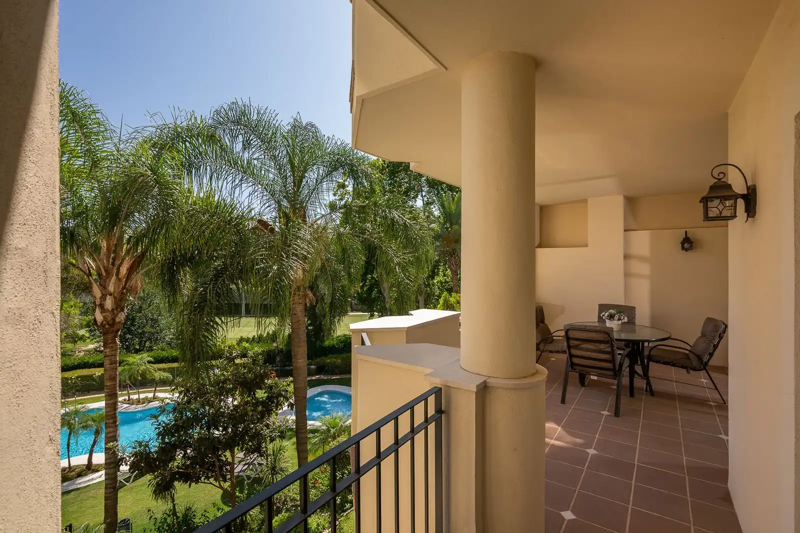 Terrassa de Pis en venda en Marbella amb Aire condicionat, Terrassa i Traster