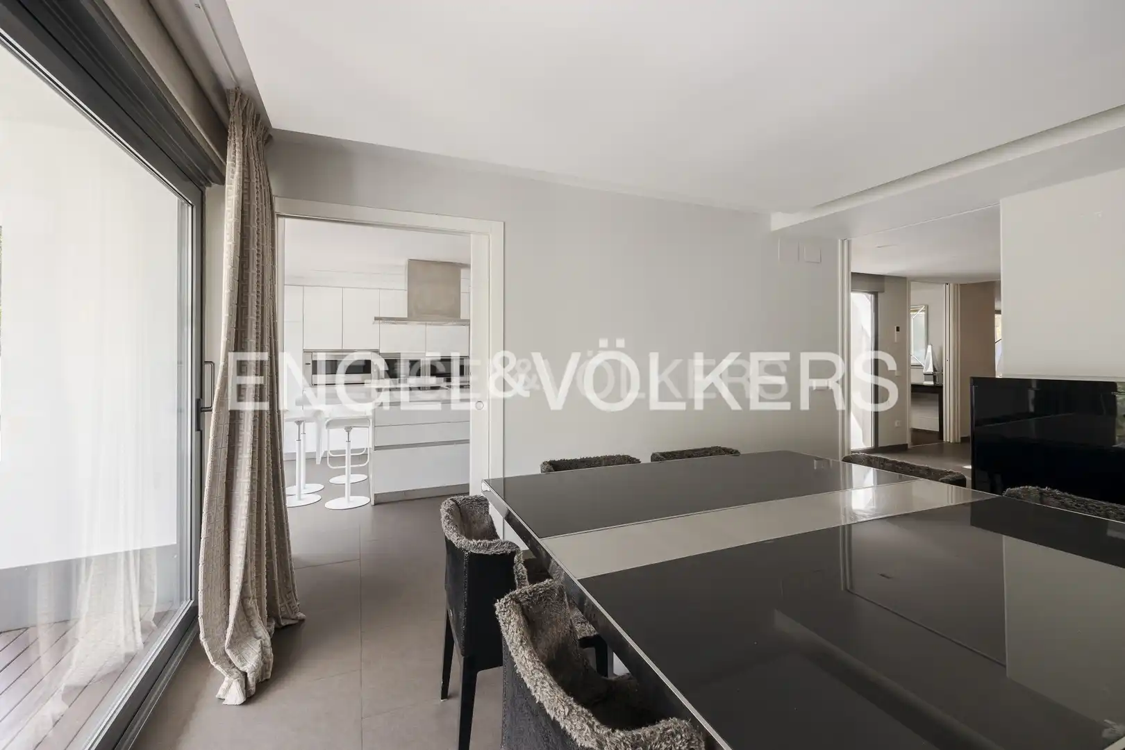 Dining room of Houses for sale in Madrid  with Air Conditioner, Heating and Terrace