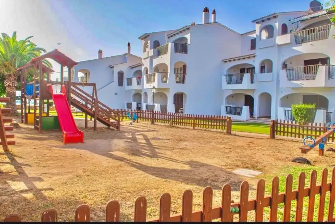 Vista exterior de Apartament en venda en Alaior amb Aire condicionat, Calefacció i Terrassa