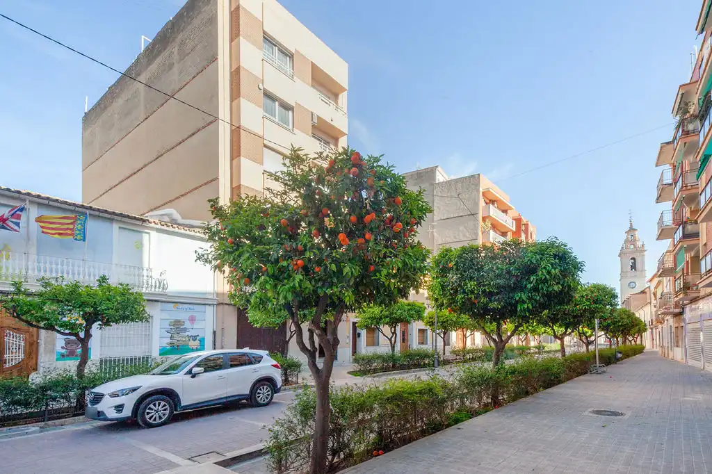 Vista exterior de Piso en venta en Moncada