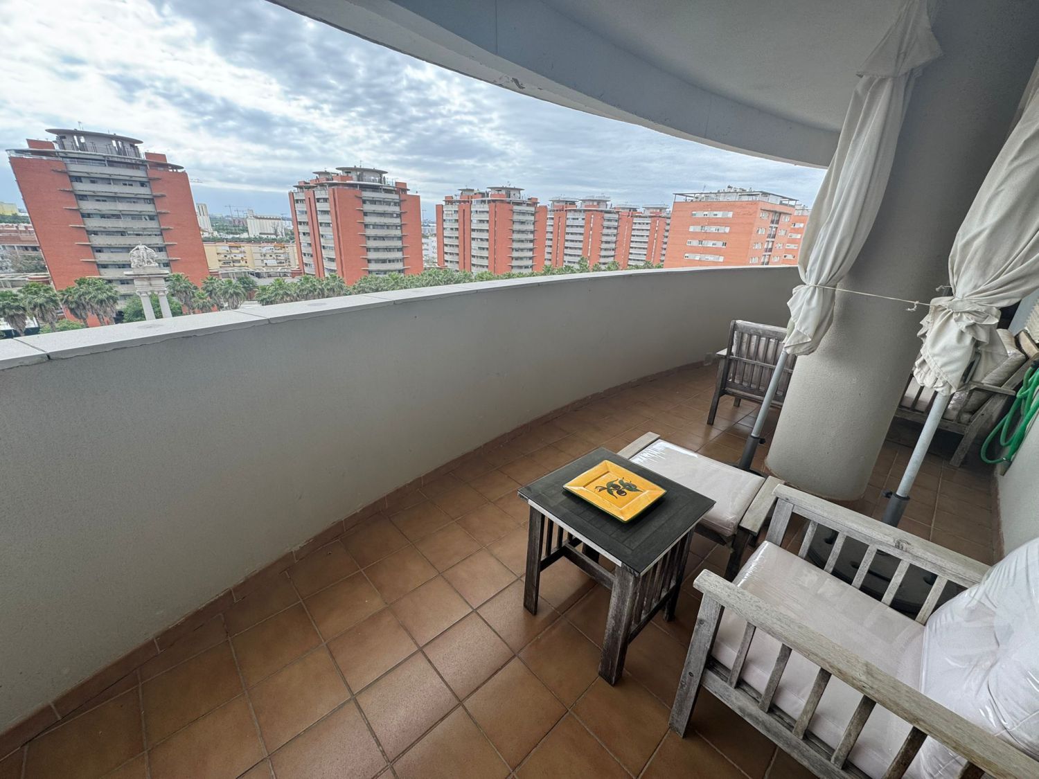 Terrassa de Pis en venda en  Sevilla Capital amb Aire condicionat, Calefacció i Terrassa