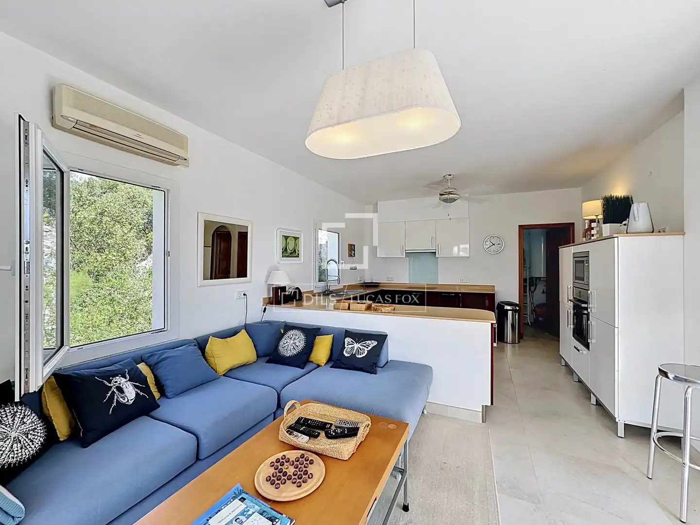 Sala d'estar de Casa o xalet en venda en Alaior amb Aire condicionat, Calefacció i Jardí privat
