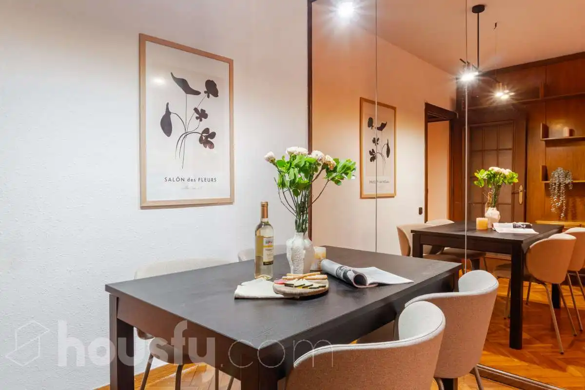 Flat for sale in Carrer de Provença, La Nova Esquerra de l'Eixample