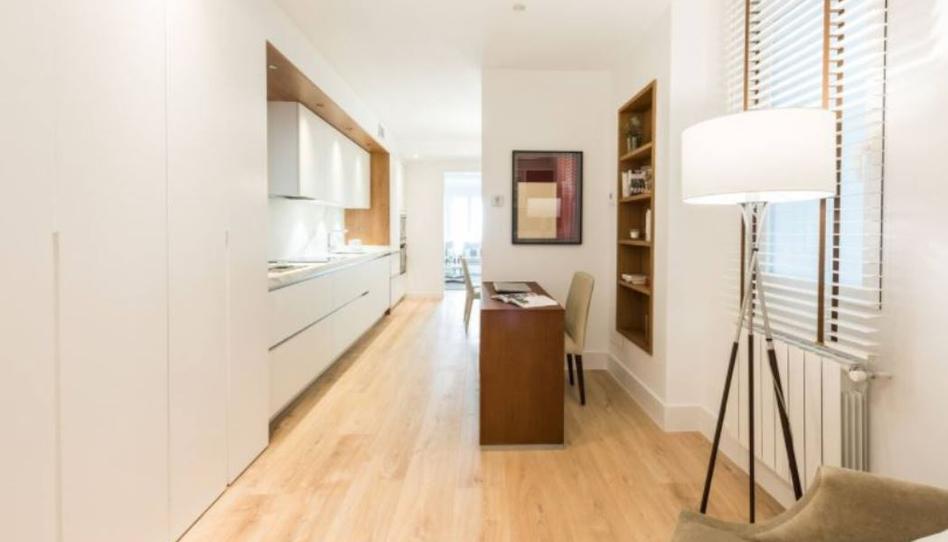 Foto 1 de Piso de alquiler en Carrer Sant Antoni, 13, Centre, Barcelona