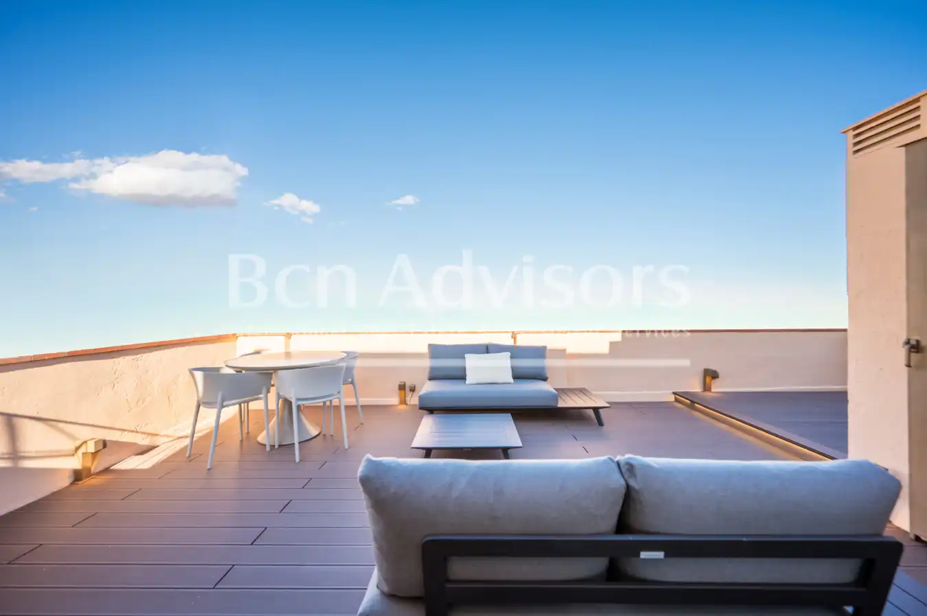Terrasse von Dachboden zum Verkauf in Barcelona mit Klimaanlage, Heizung und Terrasse