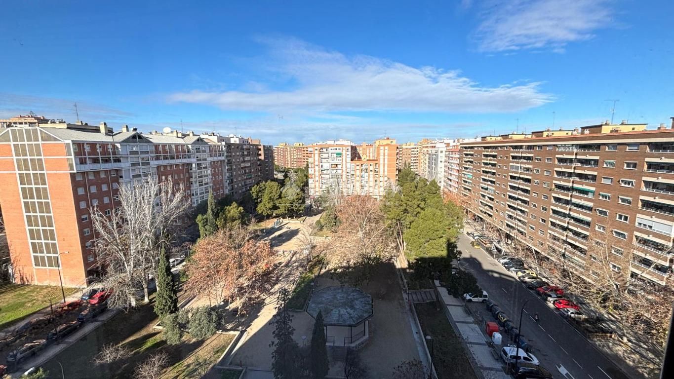 Exterior view of Flat for sale in  Zaragoza Capital  with Heating