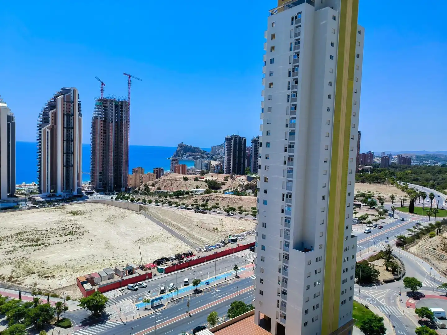 Apartament amb piscina en venda a Calle Presidente Adolfo Suárez, imagen 3