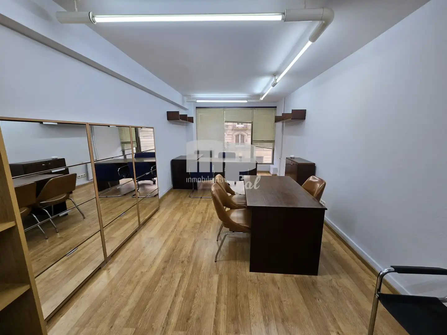 Oficina en venta en Vigo  con Calefacción