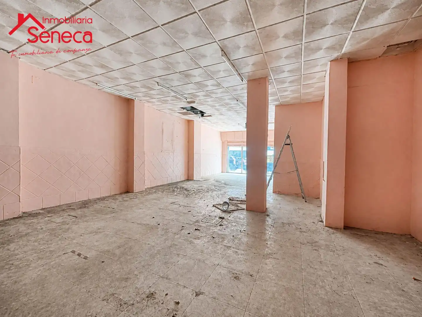 Geschaftsraum zur Miete in Córdoba