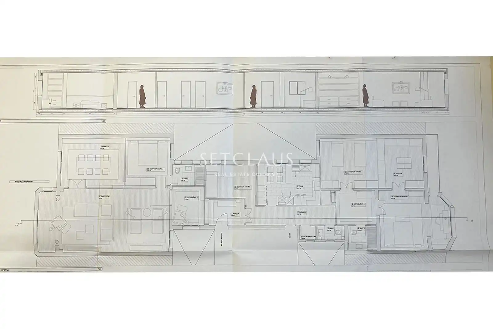 Flat for sale in Barcelona  with Air Conditioner and Alarm