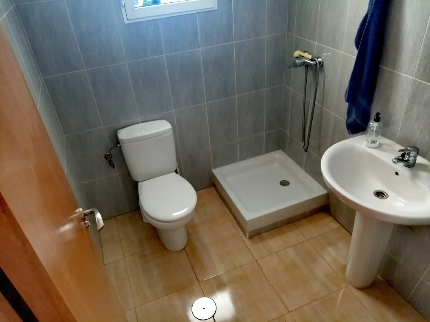 Bathroom of Flat for sale in Murcia  with Air Conditioner, Heating and Storage room