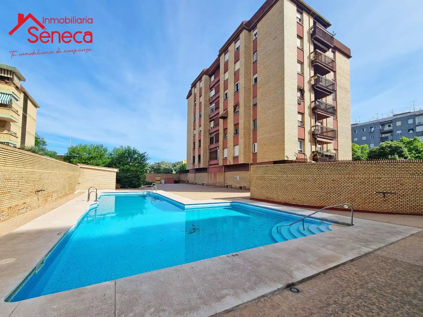 Piscina de Piso en venta en Córdoba con Aire acondicionado, Calefacción y Terraza