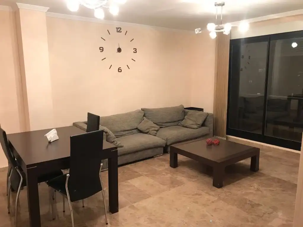 Sala d'estar de Pis de lloguer en Valencia amb Aire condicionat, Calefacció i Moblat