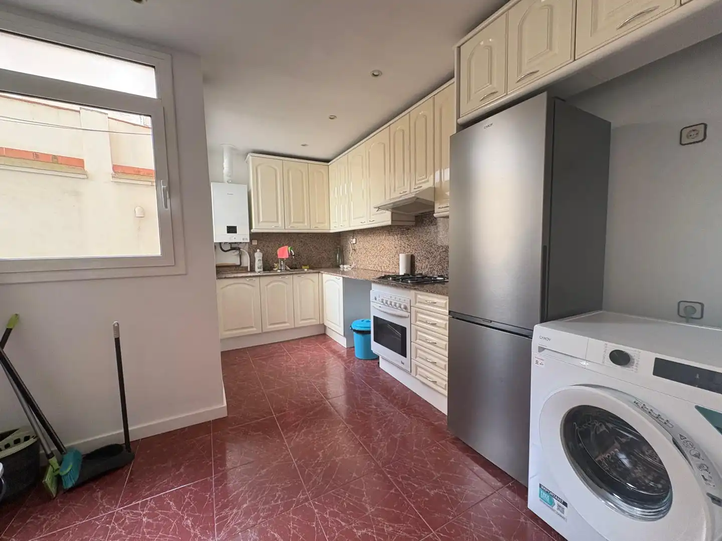 Kitchen of Flat for rent in Barcelona  with Balcony