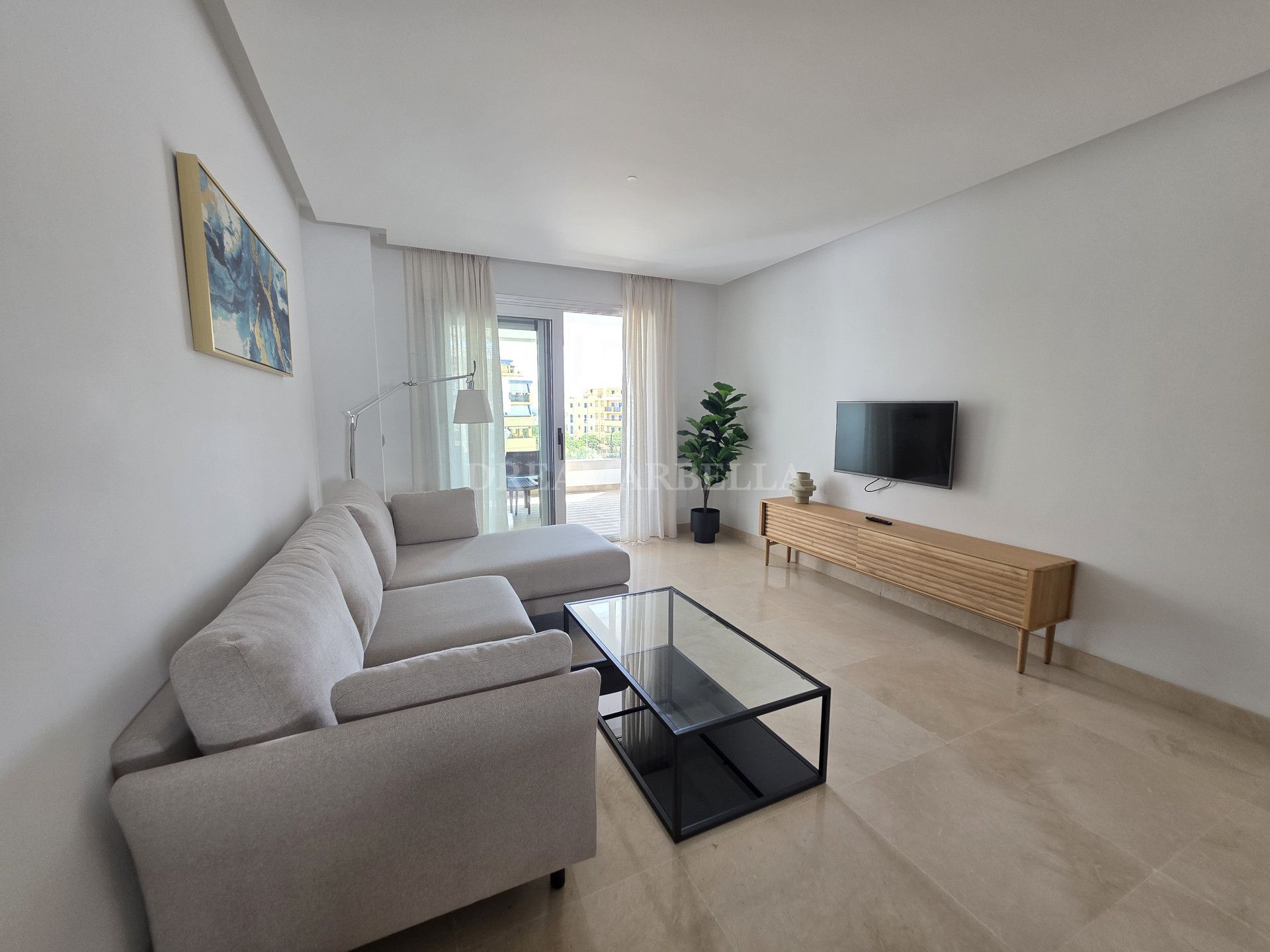 Living room of Attic for sale in Marbella  with Air Conditioner, Terrace and Swimming Pool