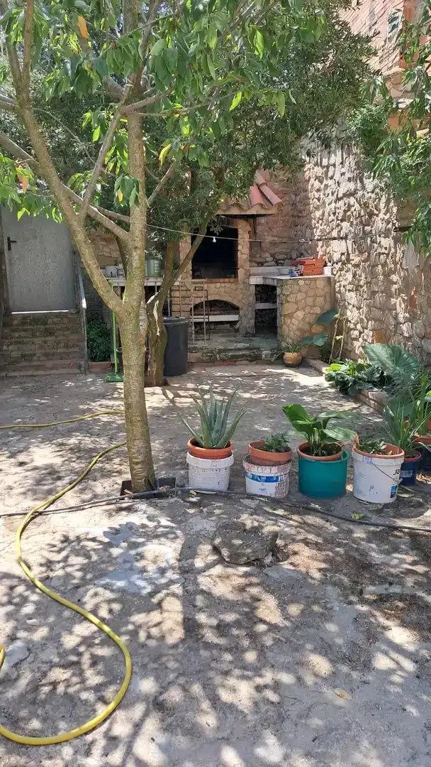 Terrassa de Finca rústica en venda en Els Omells de na Gaia amb Balcó