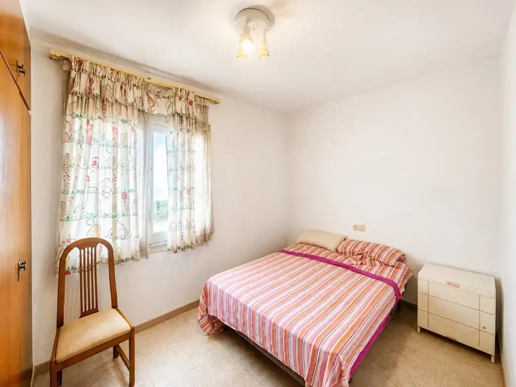Dormitori de Apartament en venda en Roses