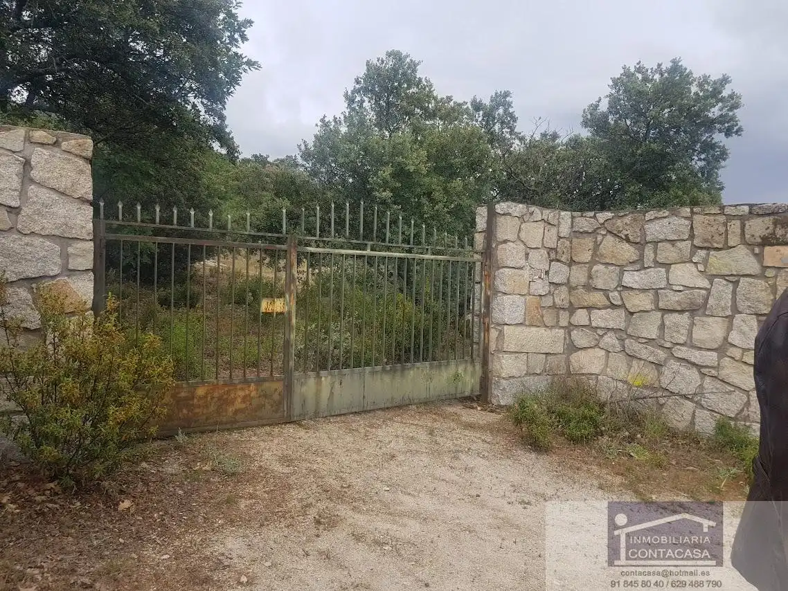 Finca rústica en venta en La Cabrera
