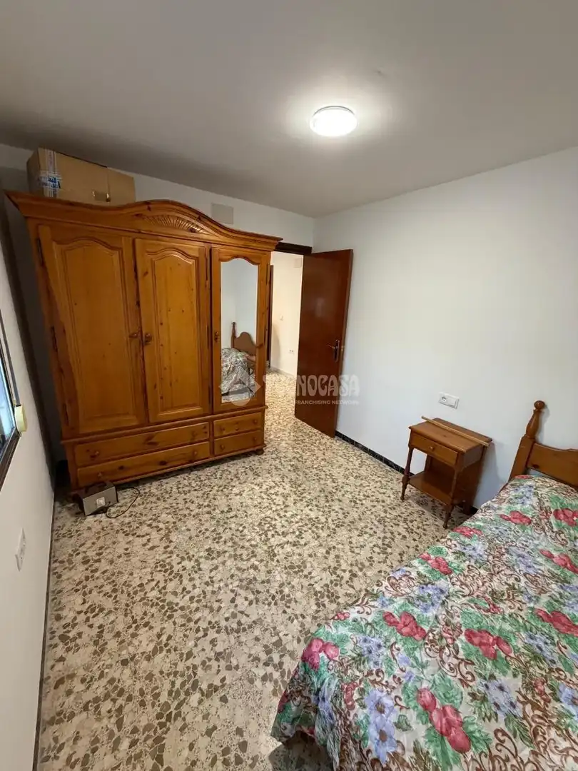 Bedroom of Flat for rent in Sevilla  with Terrace