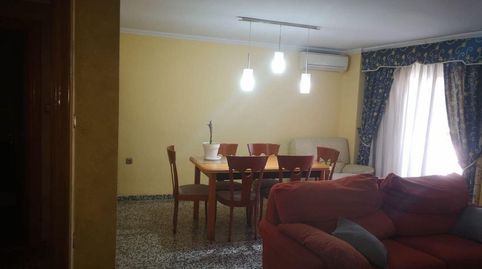 Foto 2 de Piso en venta en Calle Godelleta, Cheste, Valencia