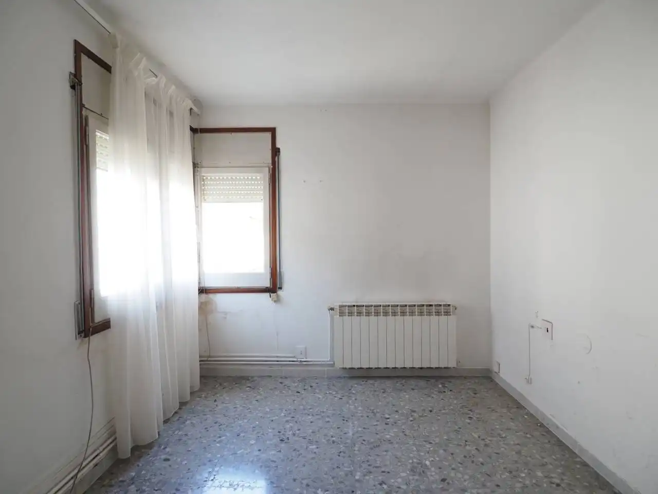Dormitori de Casa o xalet en venda en Granollers amb Calefacció, Jardí privat i Terrassa