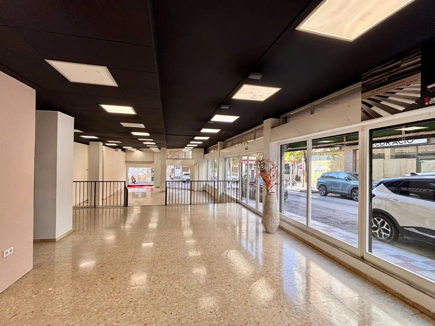 Business premises to rent in Carrer Arquitecte Gaudí 38