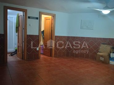 Adosado con balcón en venta en Avenida Virgen de la Palma