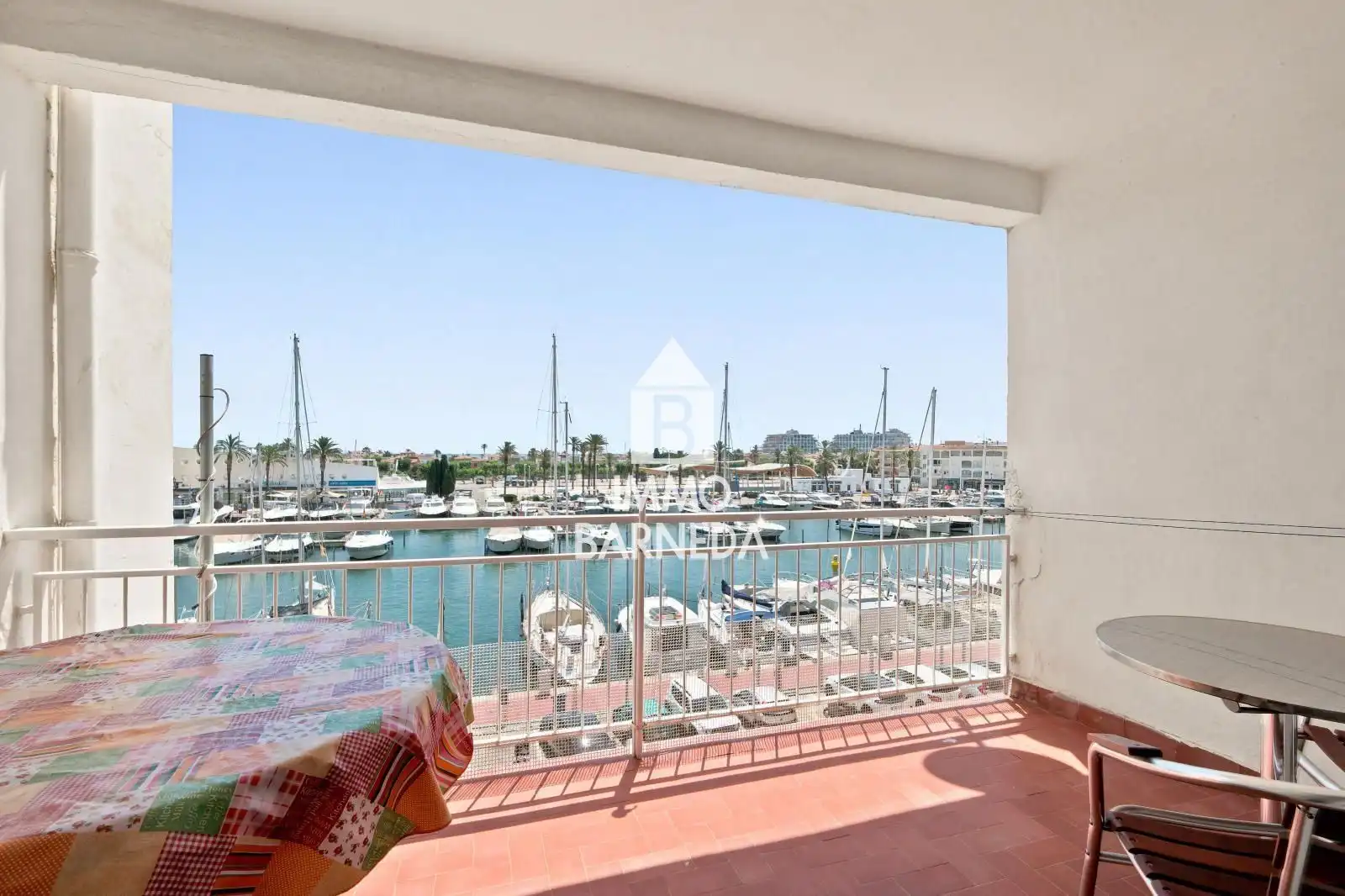 Vista exterior de Piso en venta en Empuriabrava con Terraza y Balcón