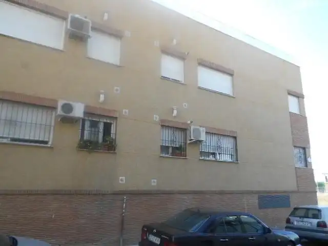 Vista exterior de Piso en venta en Churriana de la Vega con Aire acondicionado