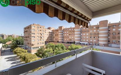 Exterior view of Flat for sale in  Granada Capital  with Air Conditioner