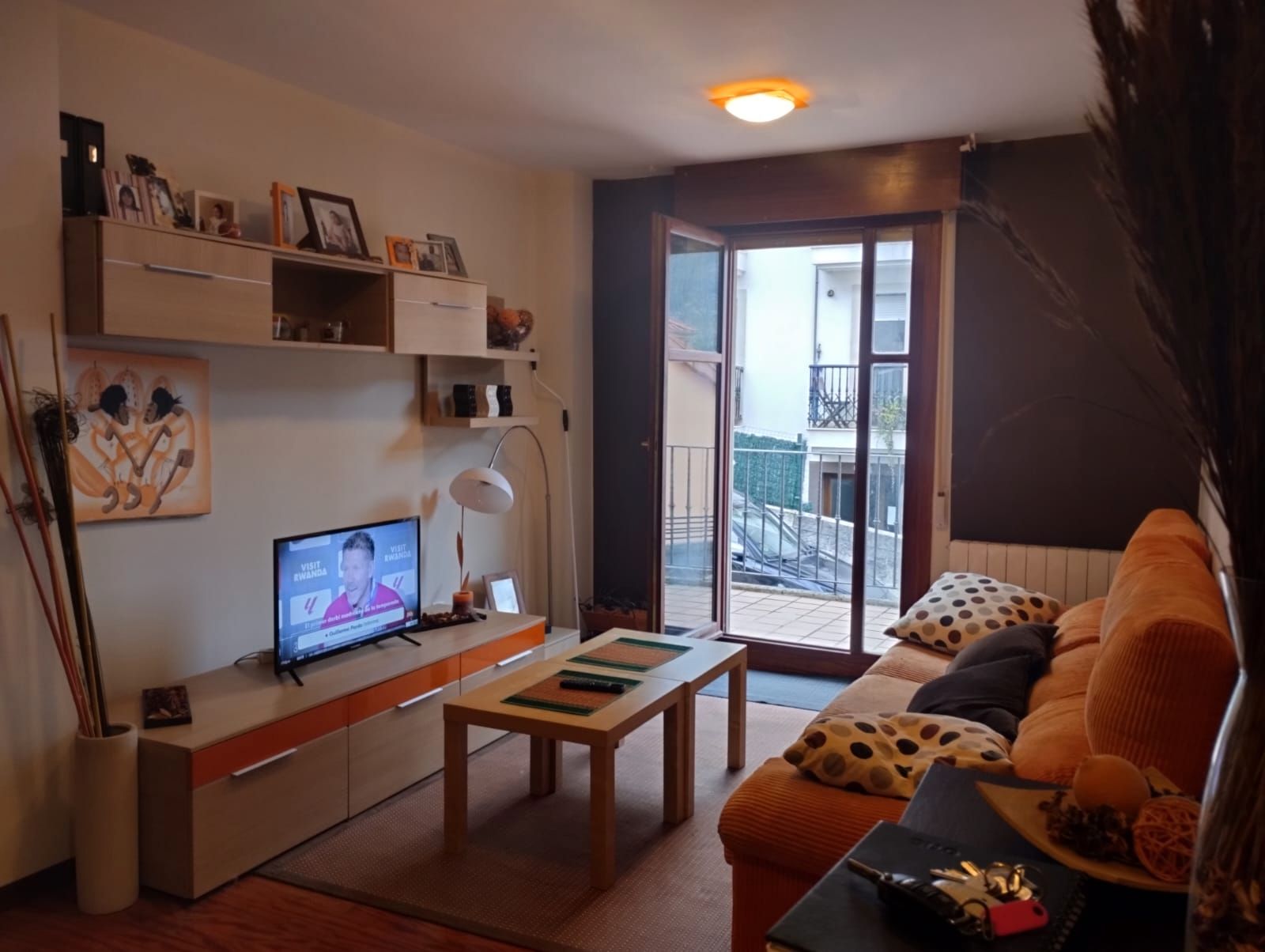 Living room of Flat for sale in Limpias  with Heating, Terrace and Furnished