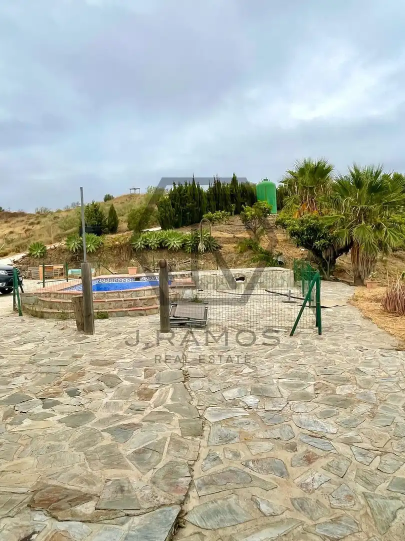 Casa rústica amb piscina en venda a almendrilo, imagen 5