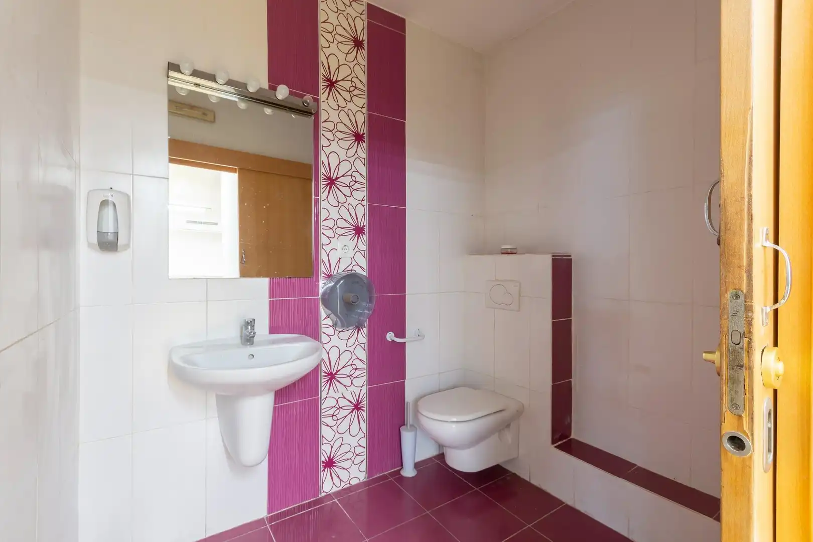 Business premises for sale in Avenida MARQUES DE CAMPO 9, imagen 13