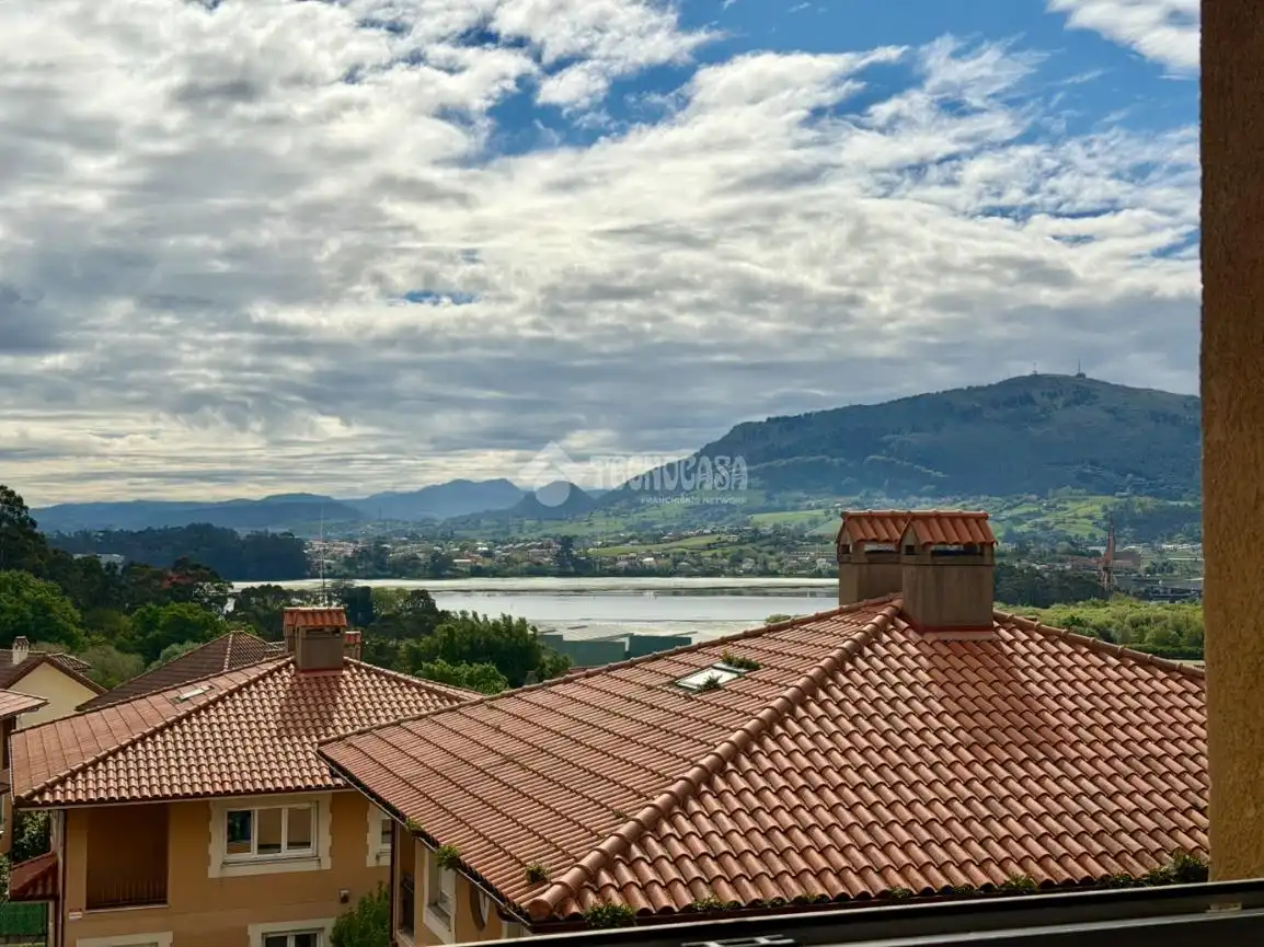 Exterior view of Detached homes for sale in Camargo