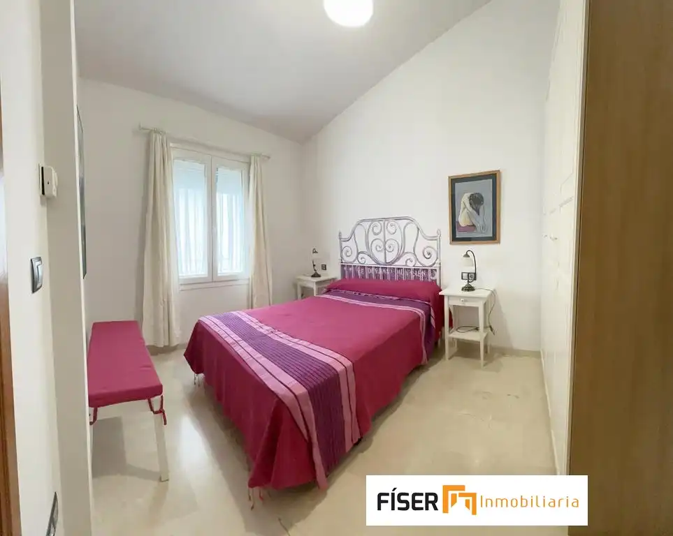 Habitación de Casa o chalet en venta en Los Santos de Maimona con Calefacción y Jardín privado