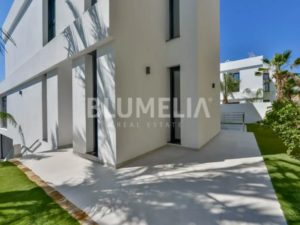 Casa amb terrassa en venda a Golf Bahía, imagen 65