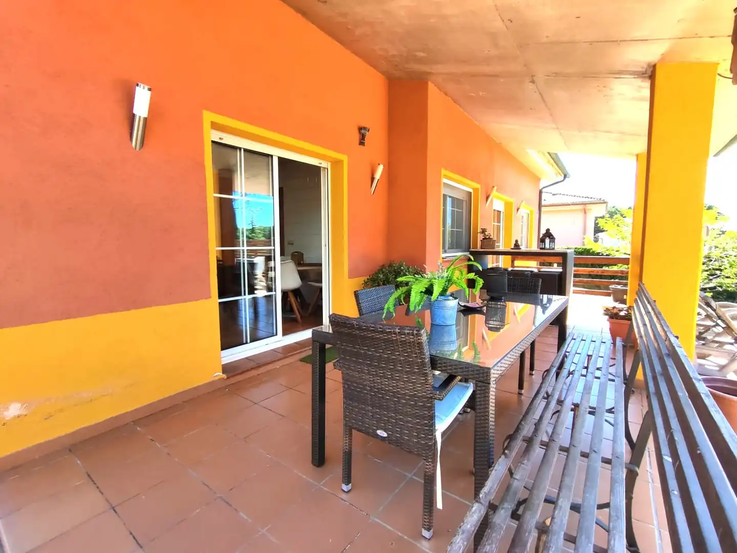 Casa con jardín en venta en Urbanització Llac del Cigne 175, imagen 2