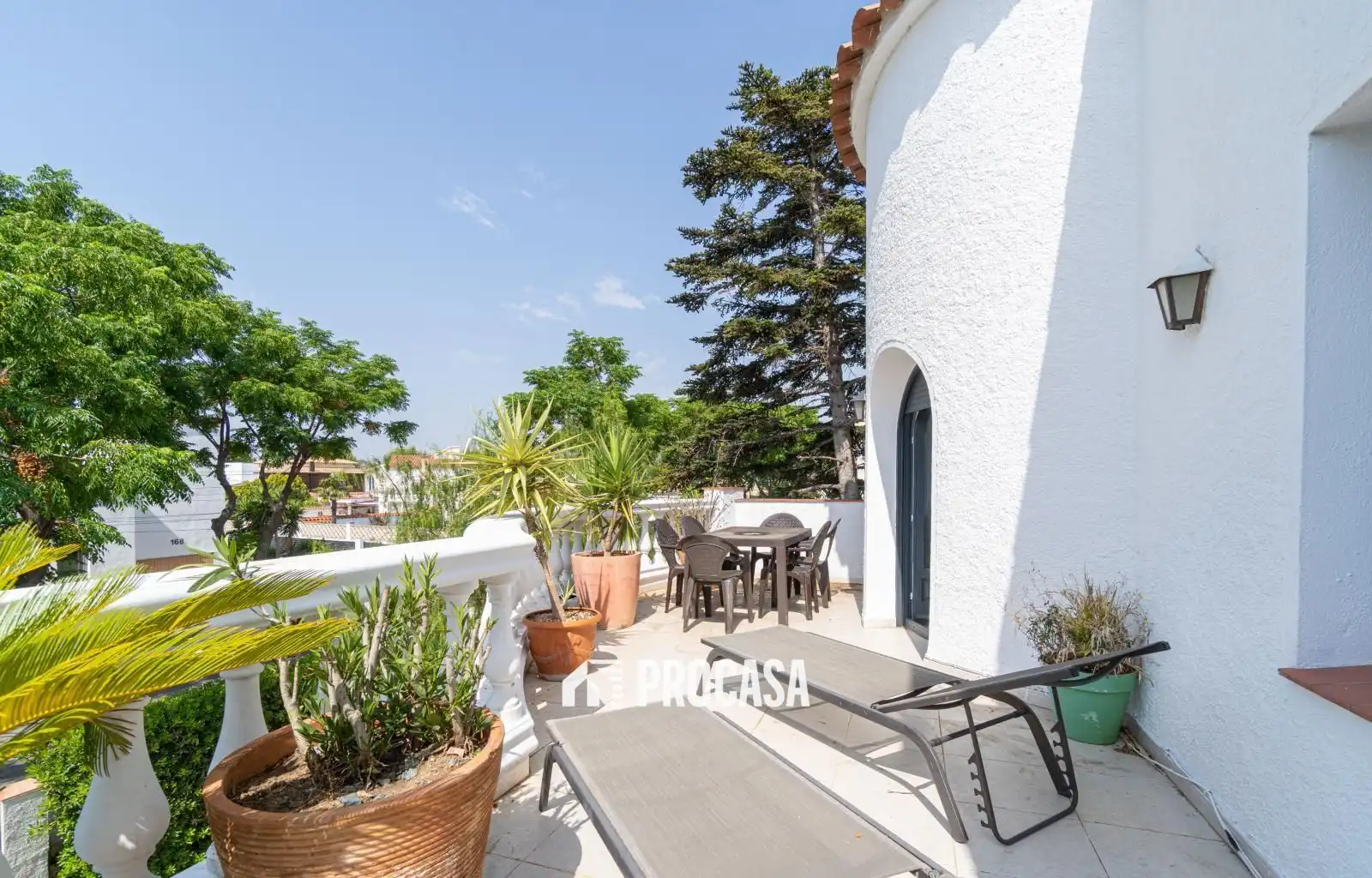 Terrasse von Haus oder Chalet zum Verkauf in Empuriabrava mit Klimaanlage, Heizung und Abstellraum