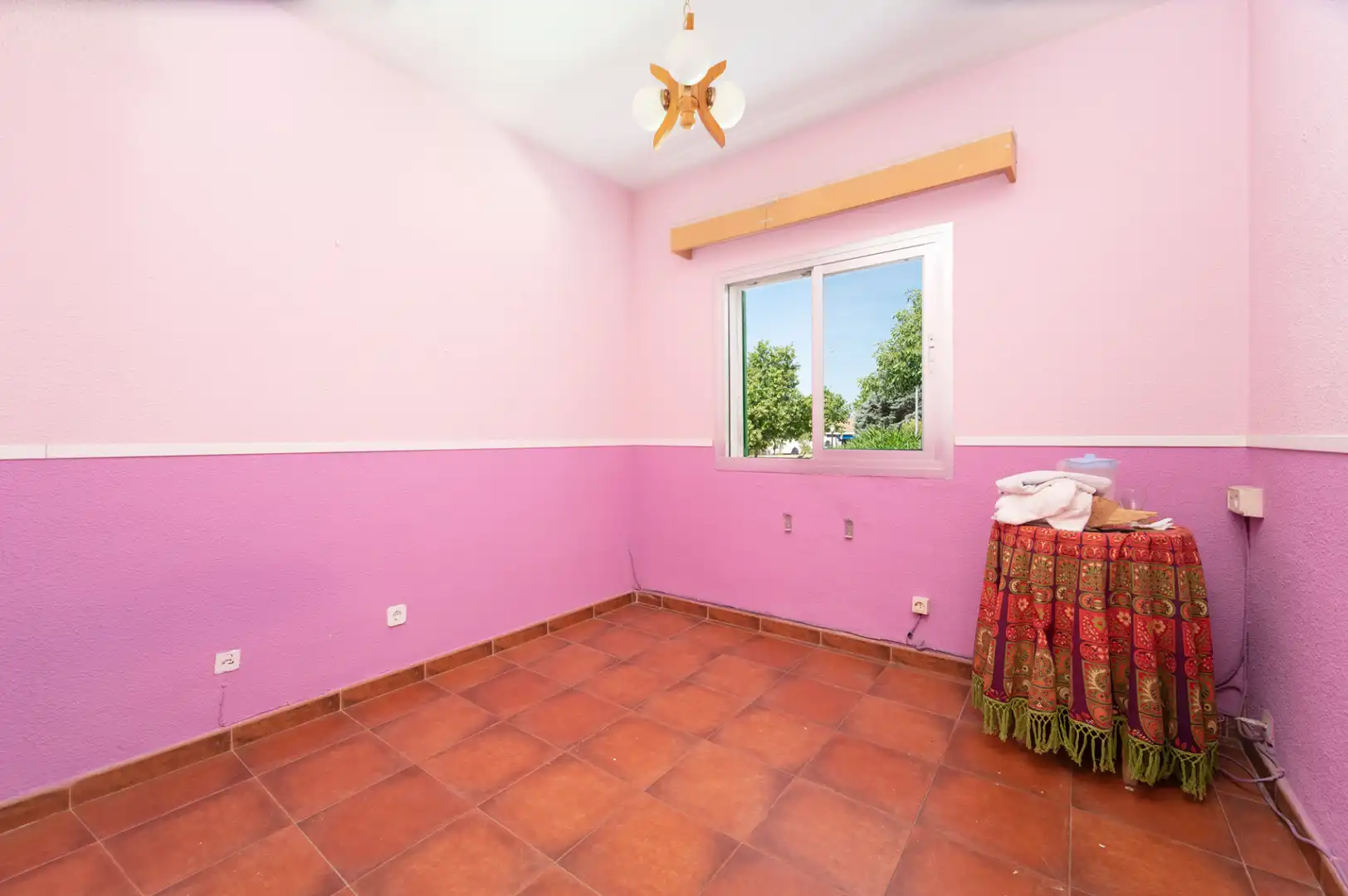 Dormitori de Casa o xalet en venda en Colmenar Viejo amb Jardí privat i Traster