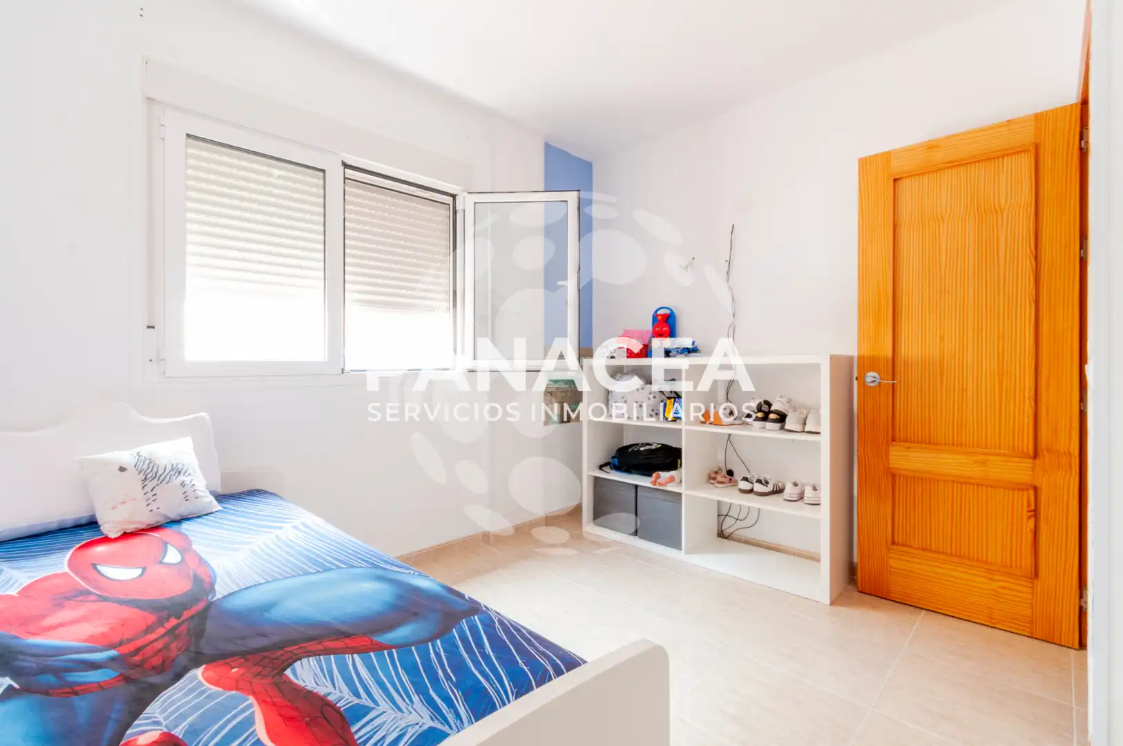 Bedroom of Flat for sale in Roquetas de Mar  with Furnished, Microwave and TV